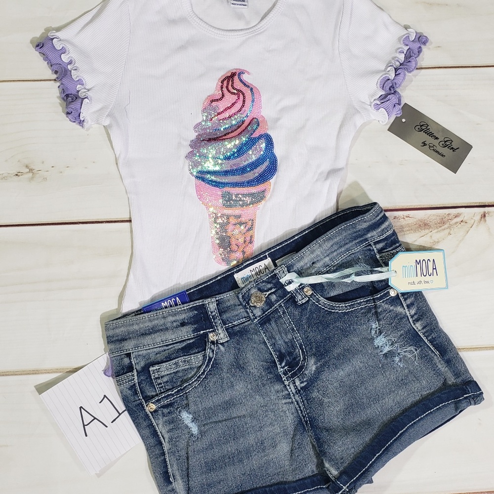 Short sleeve ruffle top and denim shorts